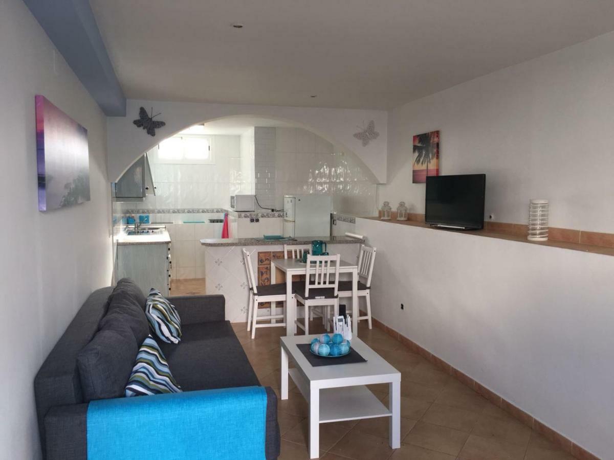 Apartamento Pueblo Rocio 80 네르하 외부 사진